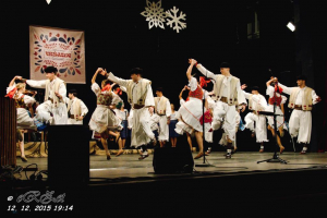 2015_12_12 Vianočné vystúpenie FS Vršatec 112